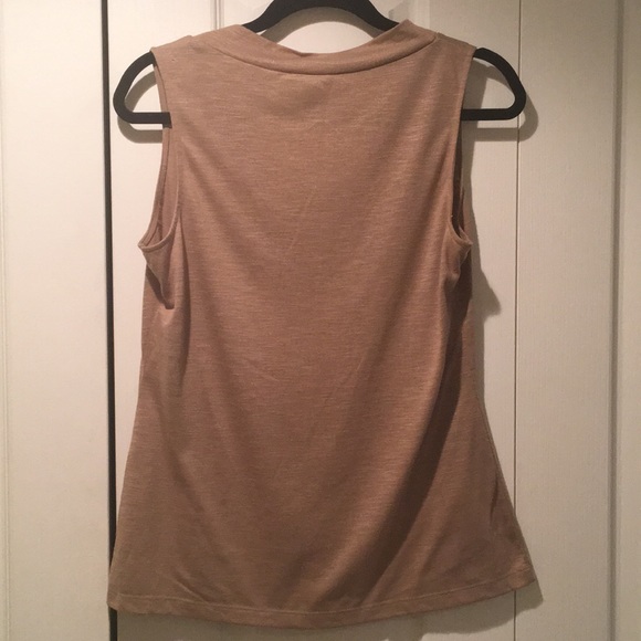 Top - Picture 3 of 4